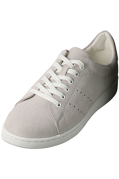 スエードスニーカー