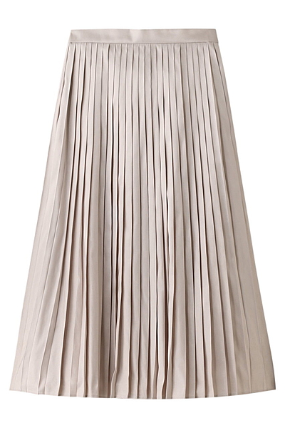 プリーツスカート