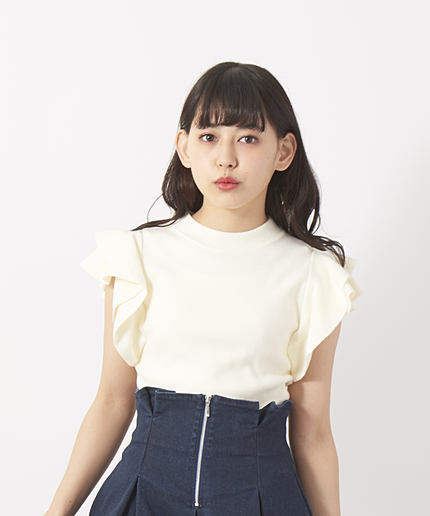 フリルスリーブニットプルオーバー