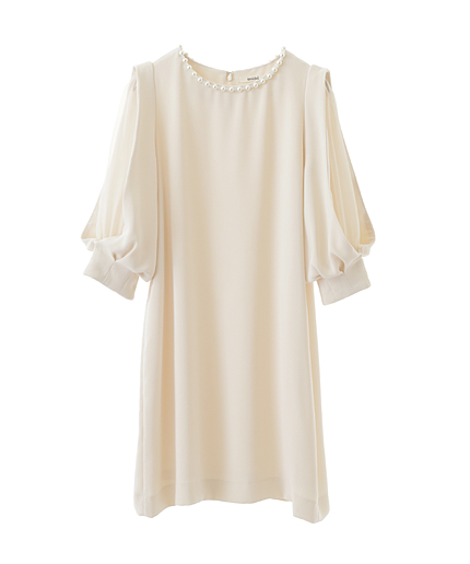 ビジュー付きデザインワンピース