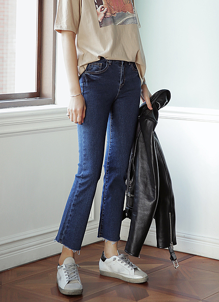 フレイドヘムスリムストレートジーンズ・全2色・t45806