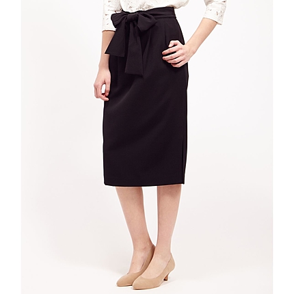 リボン付きミモレ丈スリムスカート