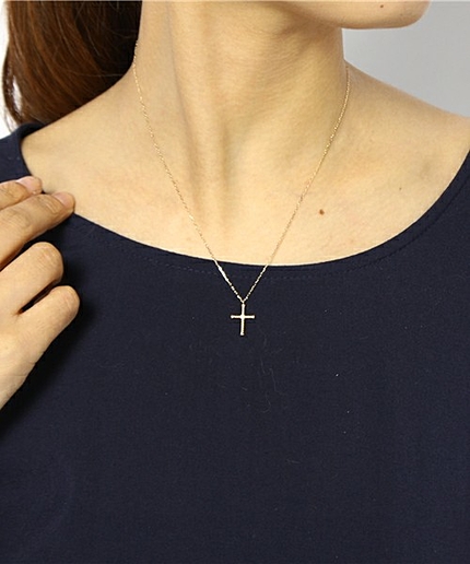 UAB K10 CROSS/DIA ネックレス