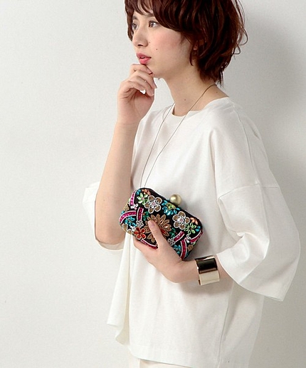 ＜SANTI（サンティ）＞MULTI/FLW クラッチバッグ