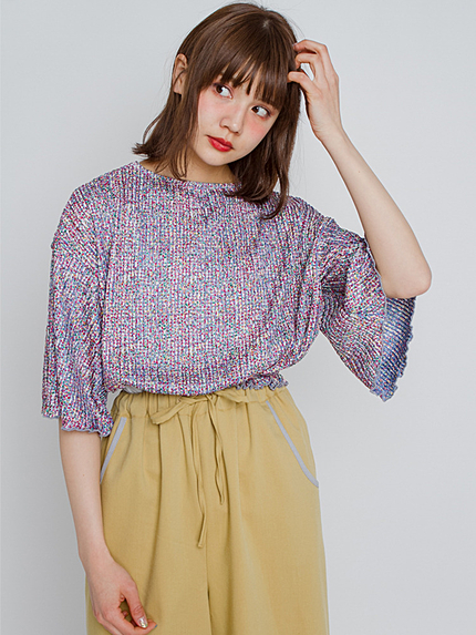 シャーリングトップス