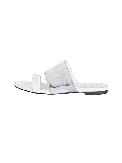 メタリックフラットサンダル