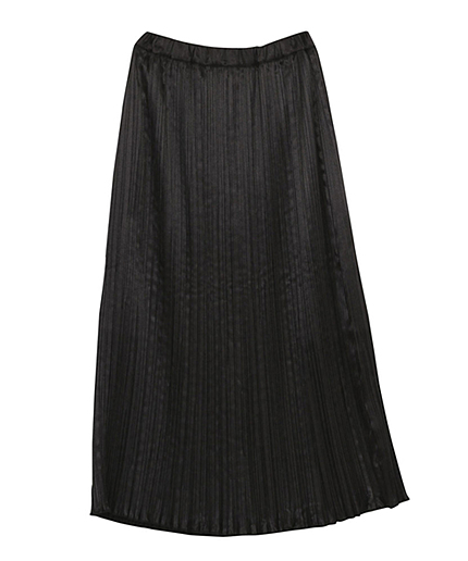 プリーツロングスカート