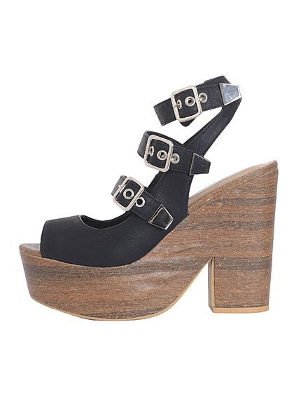 ロッキンベルテッドサンダル