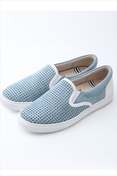 パンチングスリッポン