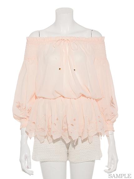 オフショル刺繍ブラウス