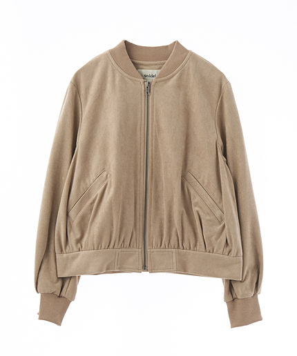 シンプルブルゾン