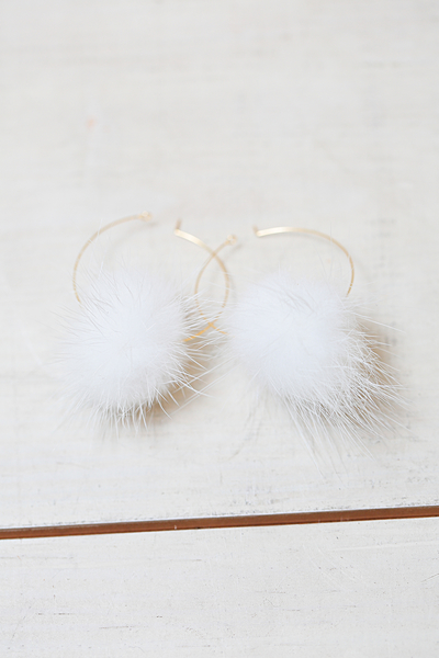 ミンクファーピアス