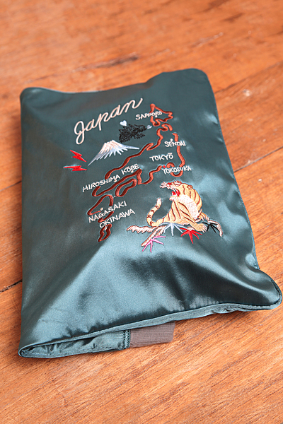 スカジャン刺繍クラッチⅡ