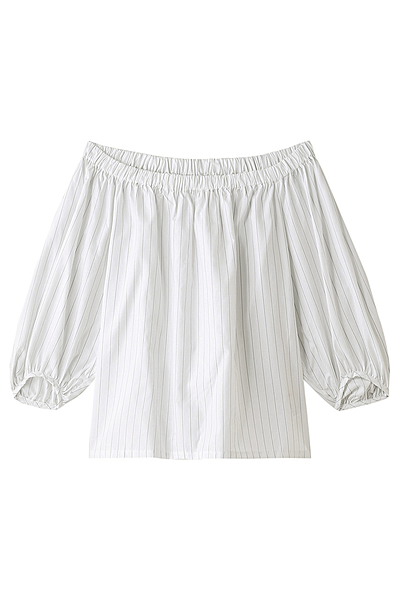 オフショルダーブラウス