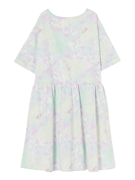 ゆらゆらフラワーワンピース