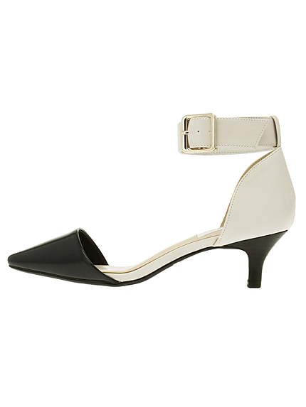 アンクルストラップキトゥンヒールサンダル