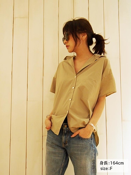 【Classy】ボリュームシルエットハーフスリーブシャツ