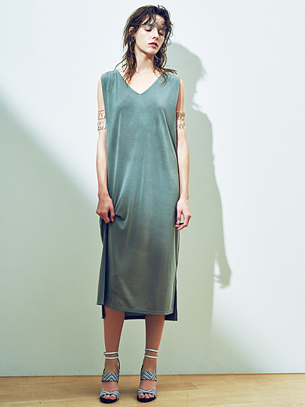 【CASUAL】モイストカットマキシワンピース