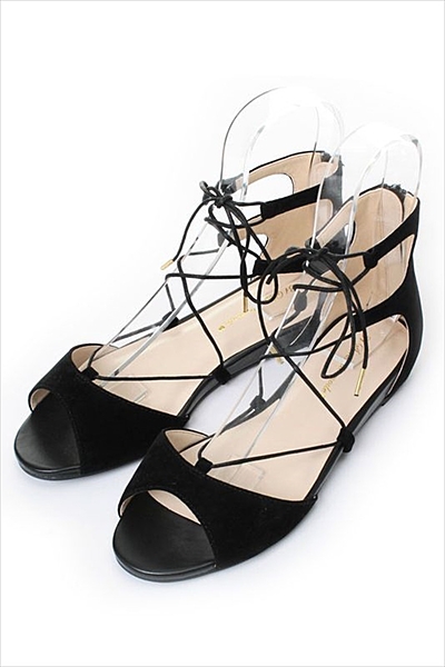 レースアップサンダル