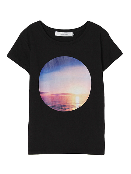 ホールプリントTシャツ