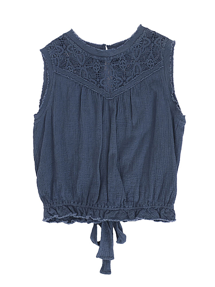 バックオープンレースブラウス