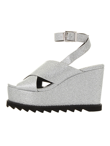 ウェッジサンダル