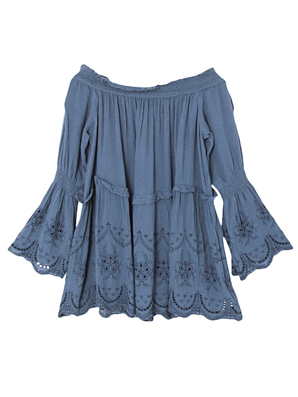 【sc】オフショル刺繍スモック