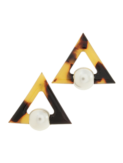 【goods】トライアングルパールピアス