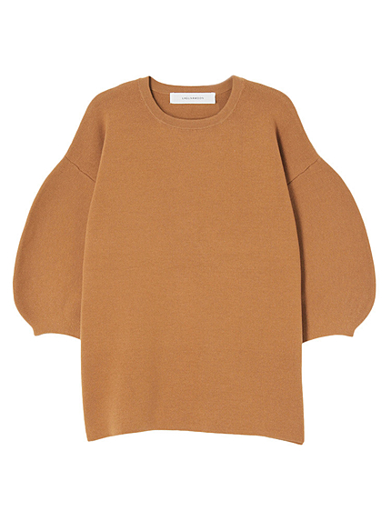 ボリュームスリーブニット