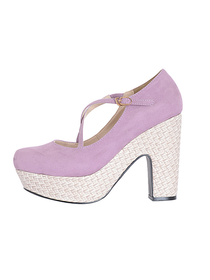 クロスストラップパンプス