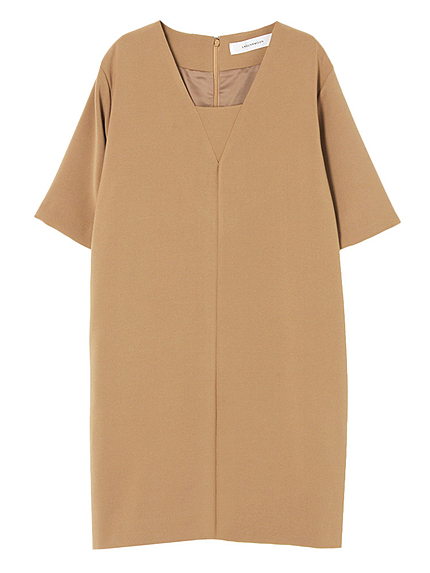 VネックカッティングBOXワンピース