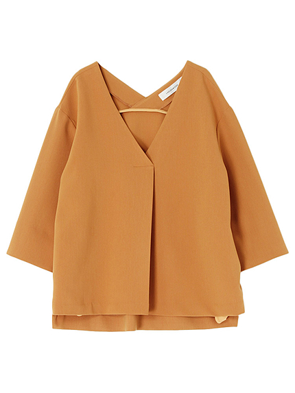 ダブルクロスフォルムタックブラウス