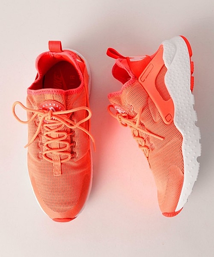 NIKE(ナイキ）ウィメンズ エアハラチラン ウルトラ