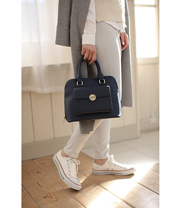 ラウンドメタルモチーフ2WAYボストンバッグ