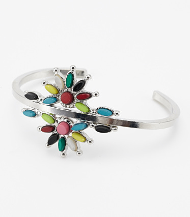 FLOWER BANGLE