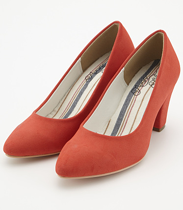 シンプルパンプス