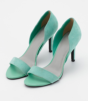 SQUARE CUT HEEL SANDAL