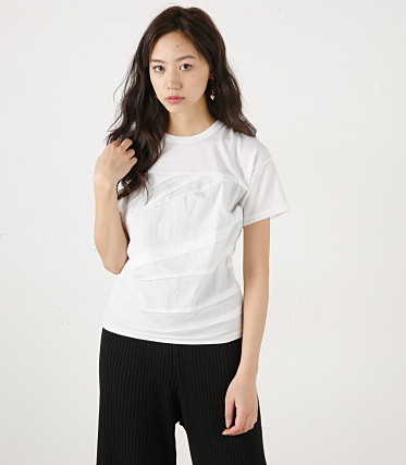 TWISTED TUCK TEE
