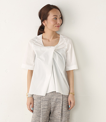 タイプライターストレッチ前ネジリBL