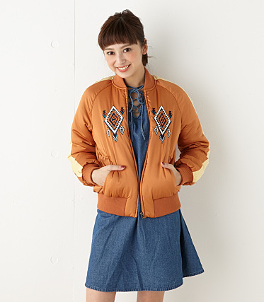 オルテガ刺繍スカジャン