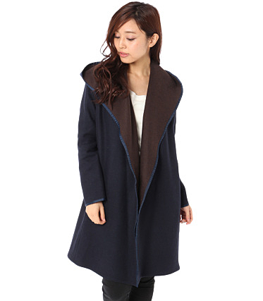 ダブルフェイスフードコート