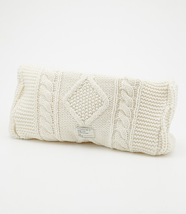 ケーブルニットクラッチ