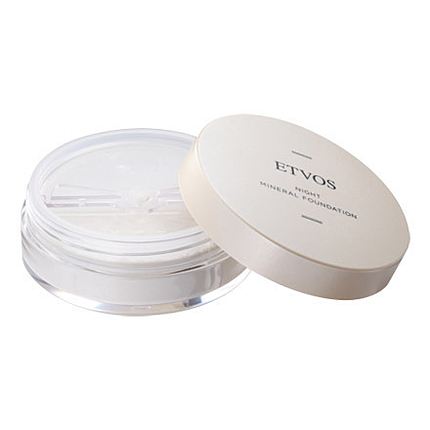 ナイトミネラルファンデーション