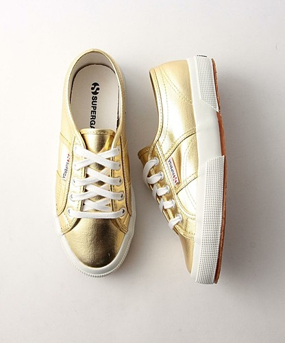 ＜SUPERGA＞LAMEW/ｽﾆｰｶｰ