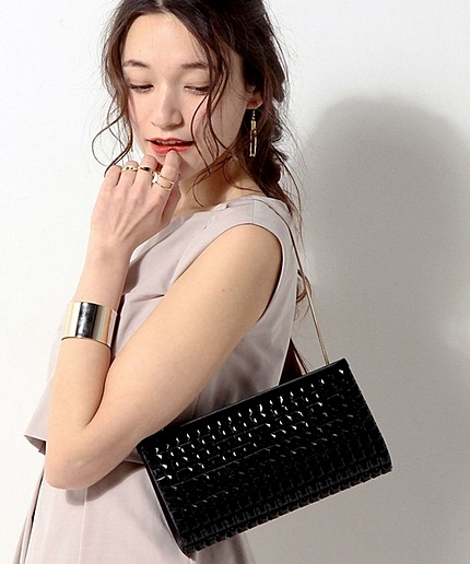 UPCE SQ ビジュー クラッチバッグ