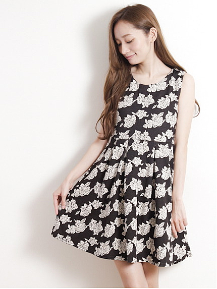 ・フラワージャガードワンピース