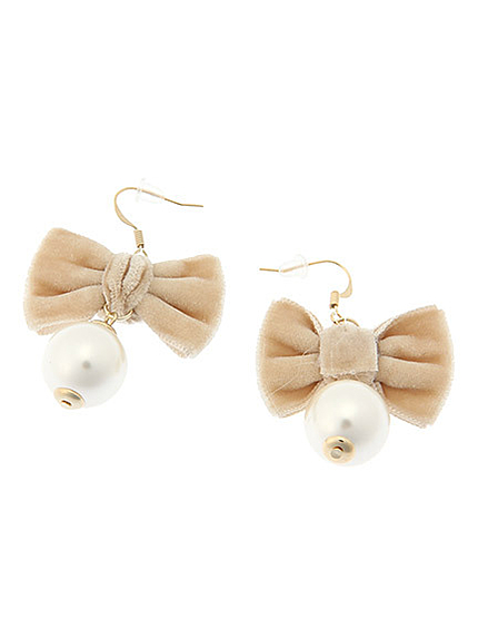 ベロアリボンパールピアス