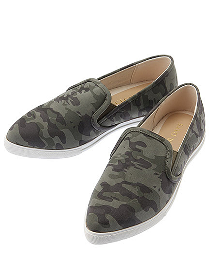 カモフラスリッポン