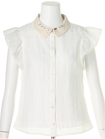 衿ビジューフリルブラウス