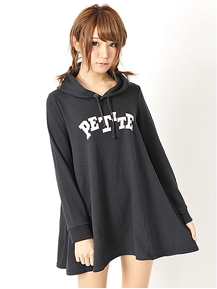 14.AW ロゴＡラインパーカーワンピース